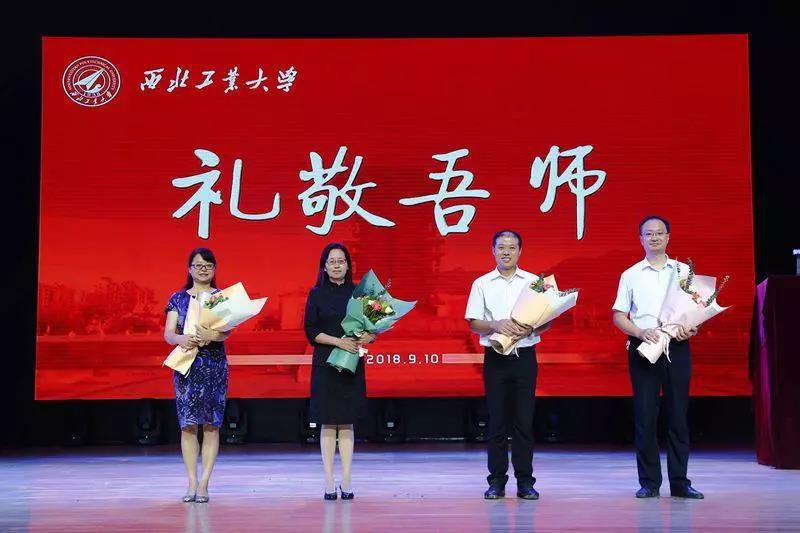 1537538047391_c6403abe-1f9b-785a-1188-7e17b713c973.jpg 5.jpg